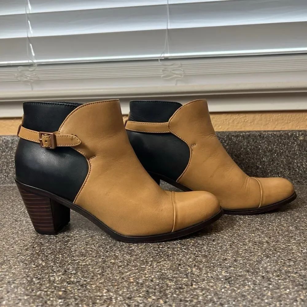 Wolverine 1000 Mile Ankle Bootie Block Heel Tan Black Leather Womens 8.5 Slip On